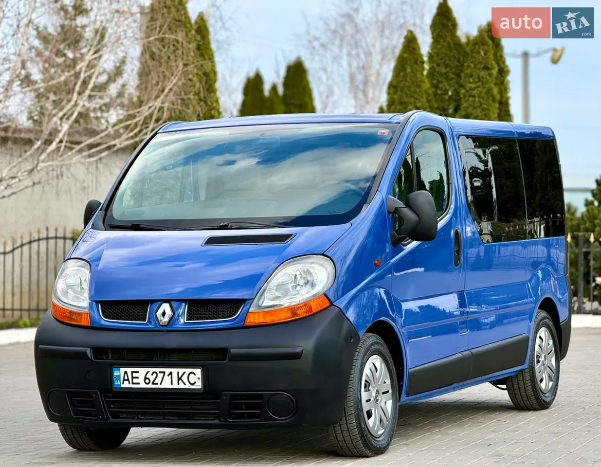 Renault Trafic 2003 photo 2