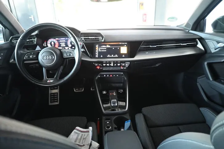 Audi A3 2022 photo 2