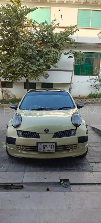 Nissan March
