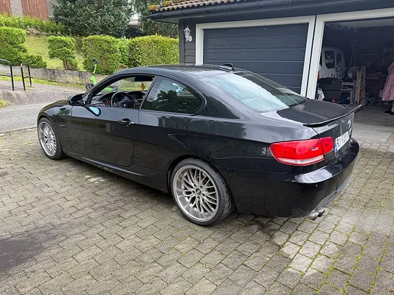 BMW 325I 2008 photo 3