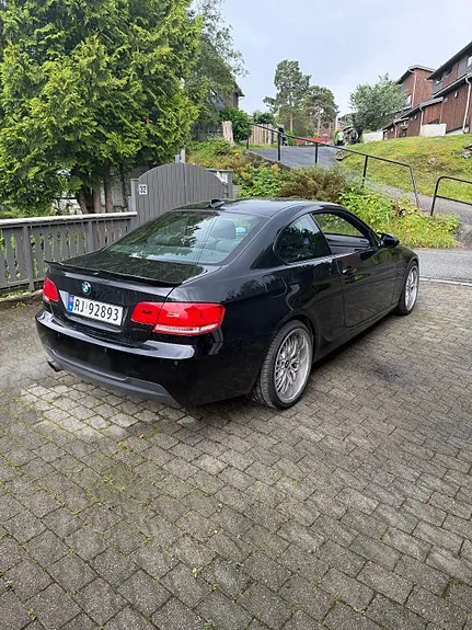 BMW 325I 2008 photo 5