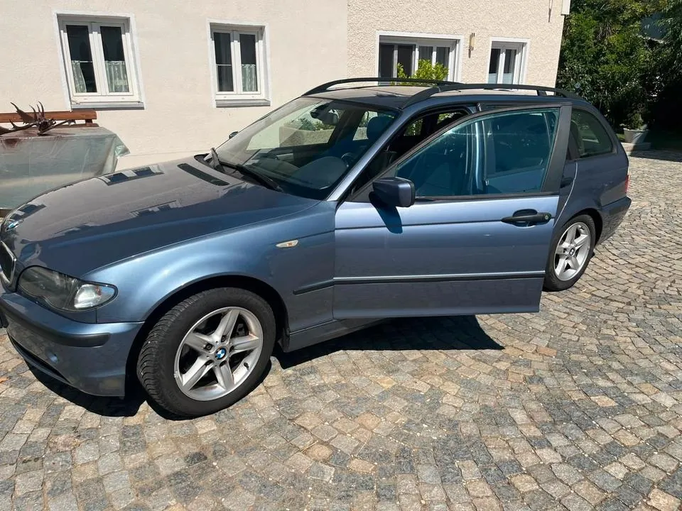 BMW 320D