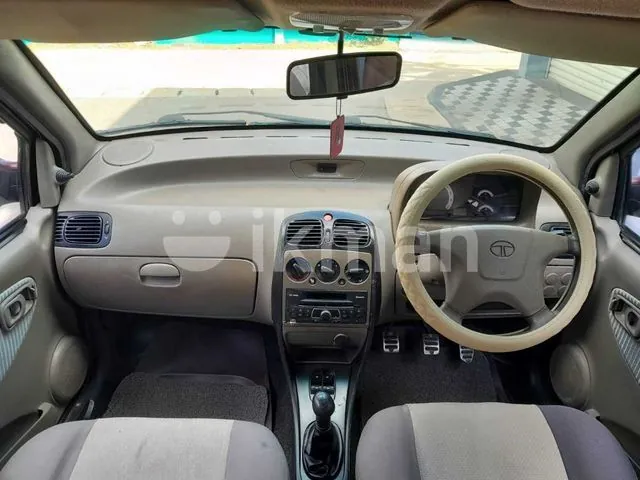 Tata Indica 2014 photo 4