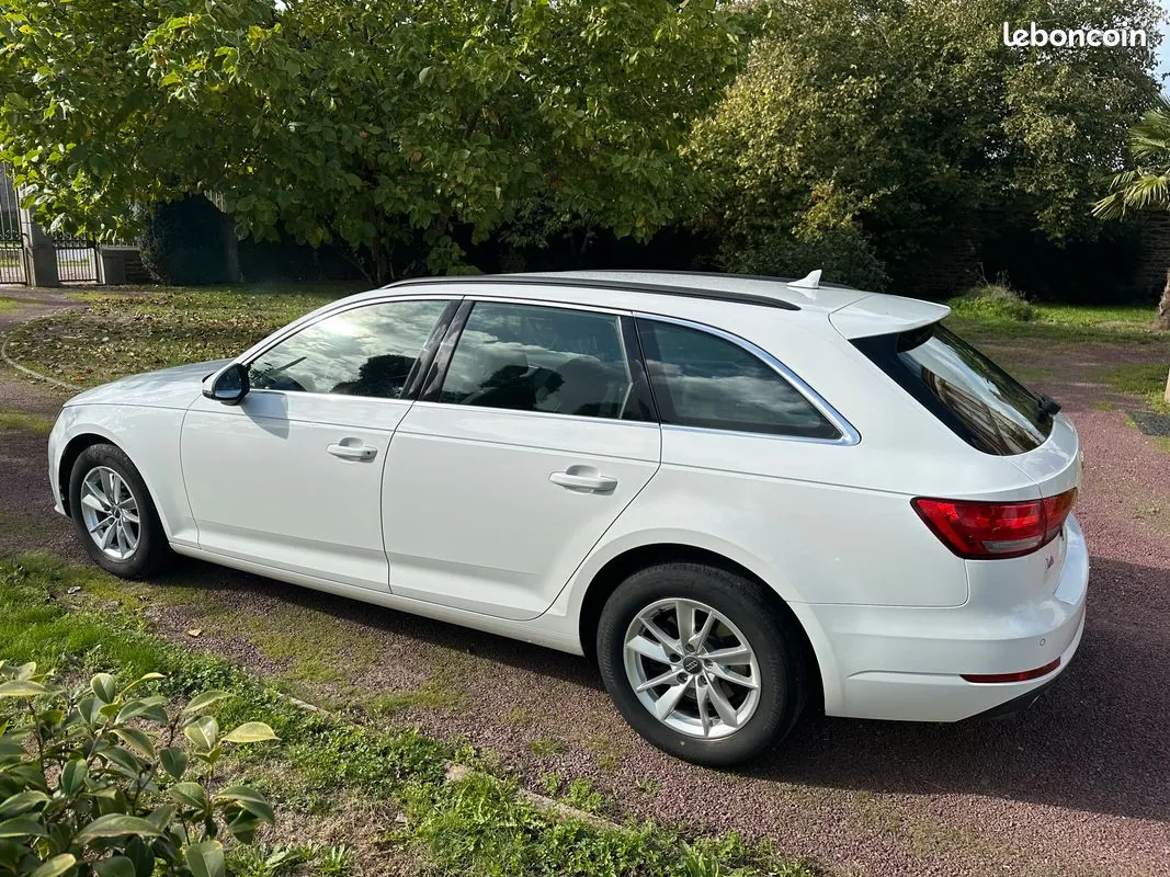Audi A4 2016 photo 4