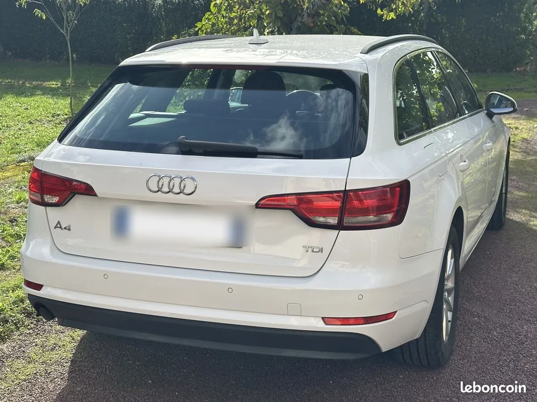 Audi A4 2016 photo 2