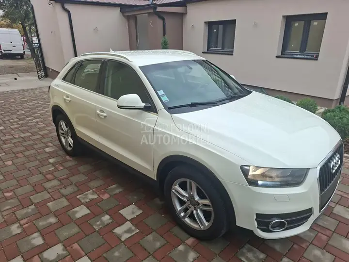 Audi Q3 2012 photo 5