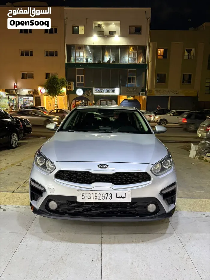 Kia Forte 2020 photo 2