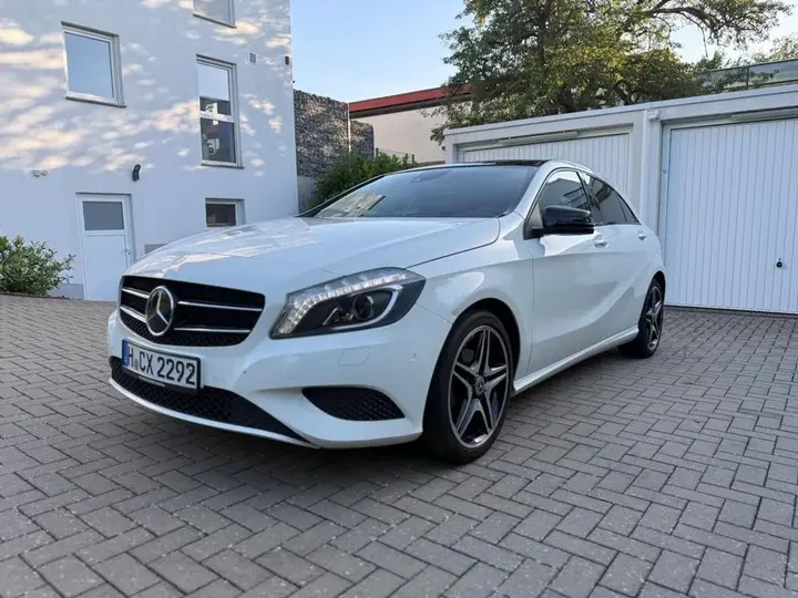 Mercedes-Benz A 200