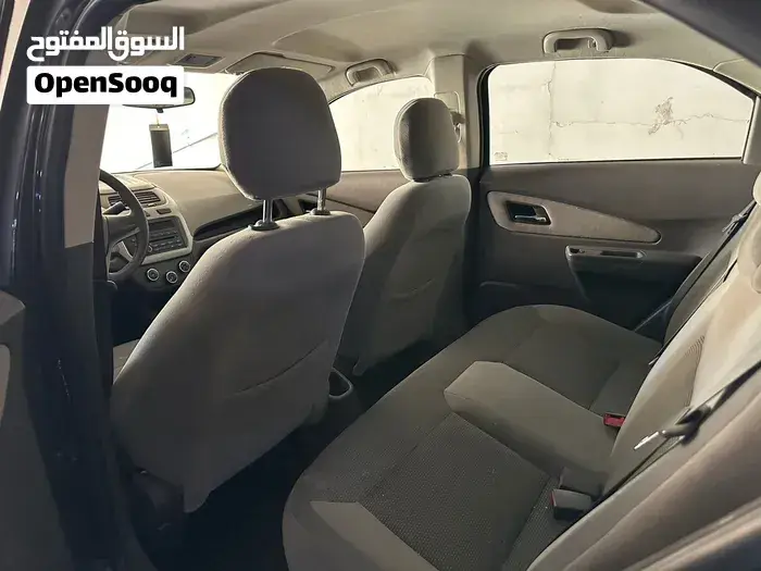 Chevrolet Cobalt 2018 photo 3