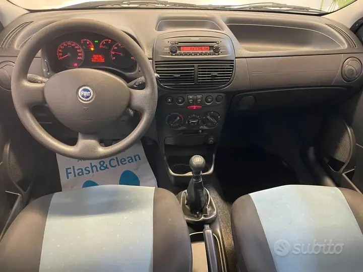 Fiat Punto 2005 photo 5