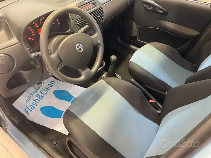 Fiat Punto 2005 photo 4