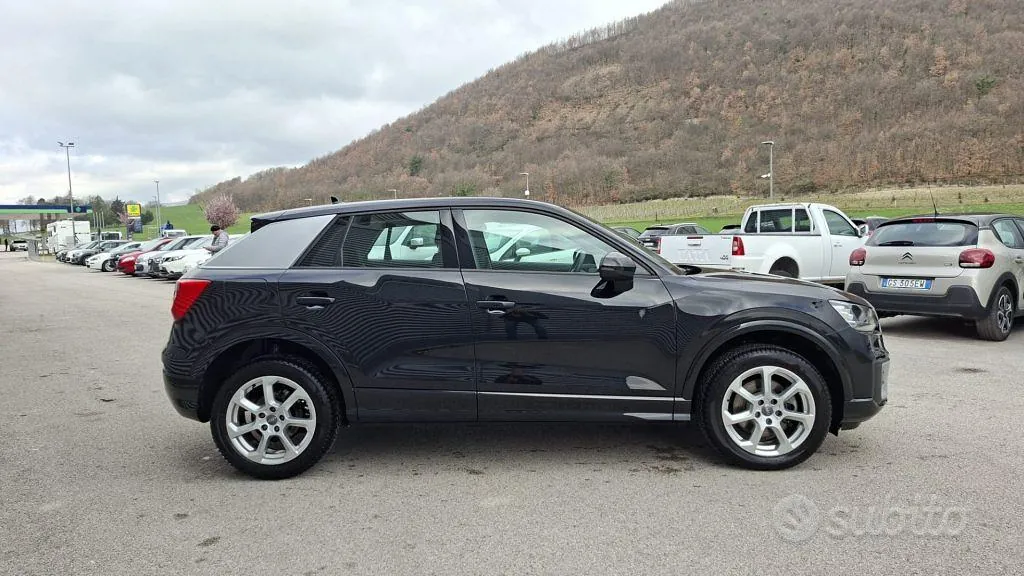 Audi Q2 2017 photo 4