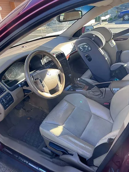 Volvo V70 2005 photo 2