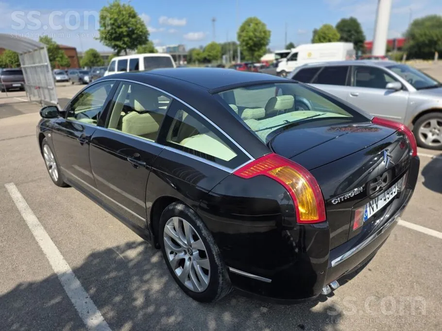 Citroen C6 2008 photo 5
