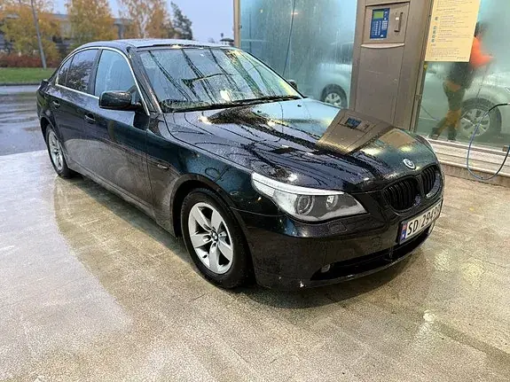 BMW 520D 2006 photo 2