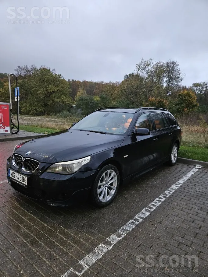 BMW 530 2006 photo 2