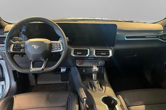 Ford Mustang 2026 photo 4