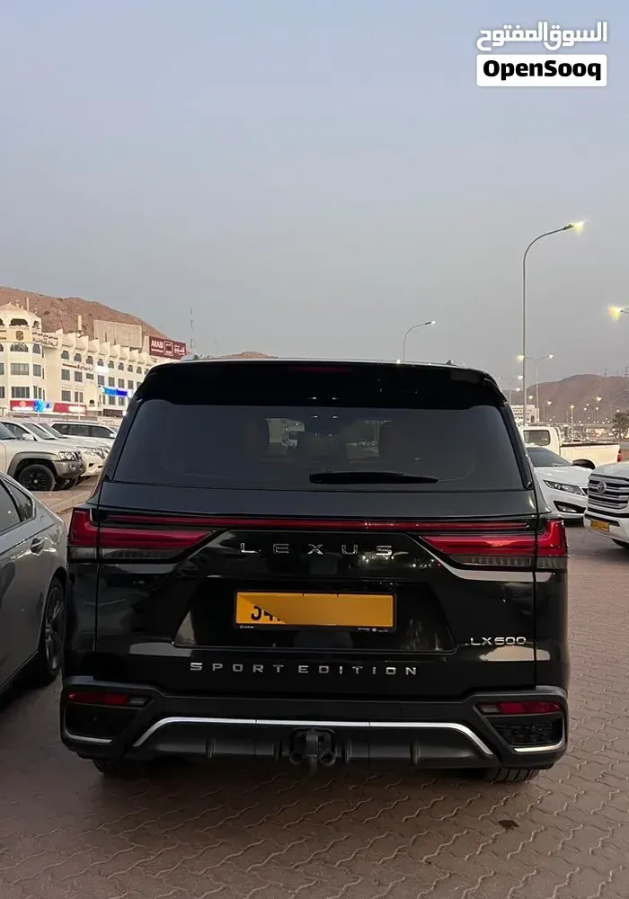 Lexus Lx 600 2023 photo 2