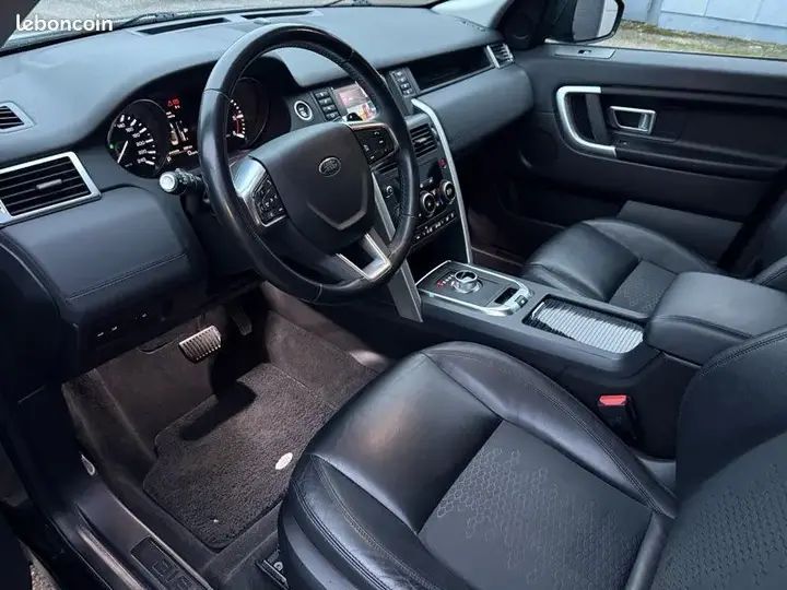 Land Rover Discovery 2015 photo 3