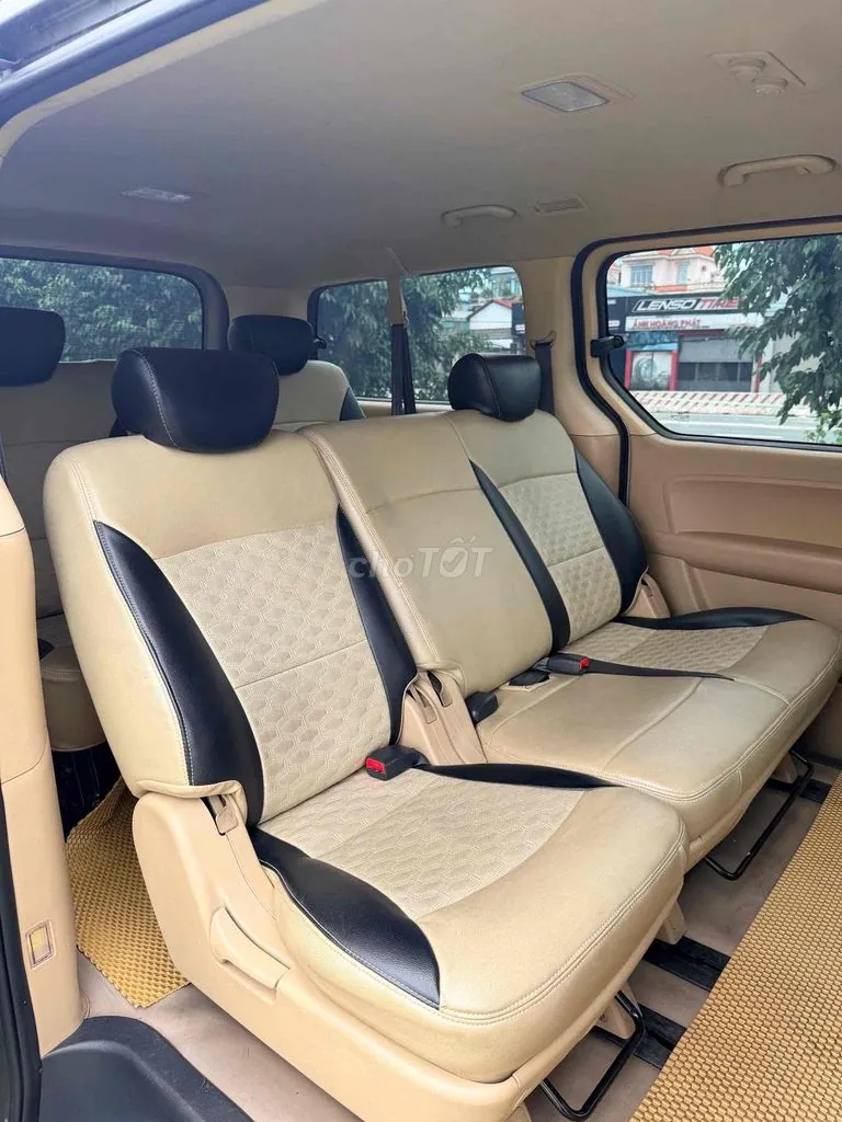 Hyundai Starex 2014 photo 3