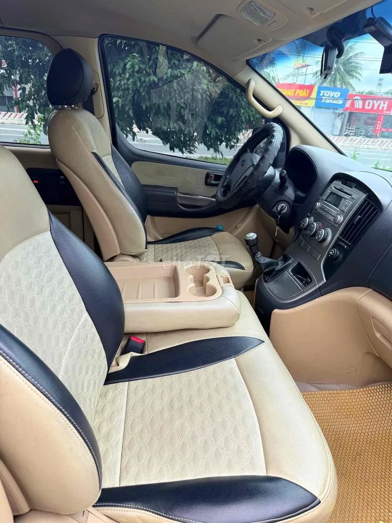 Hyundai Starex 2014 photo 4