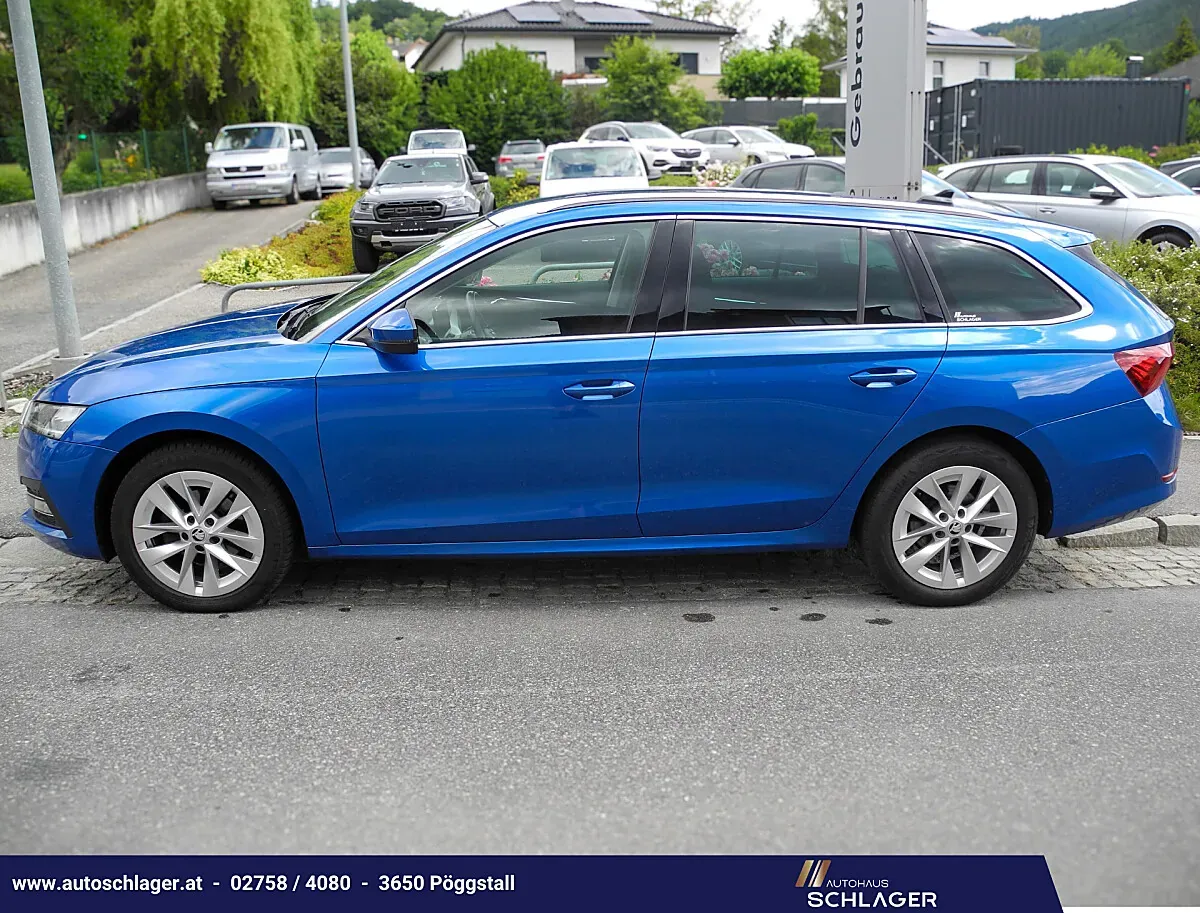 Skoda Octavia 2022 photo 3