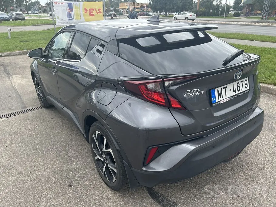 Toyota C-Hr 2021 photo 5