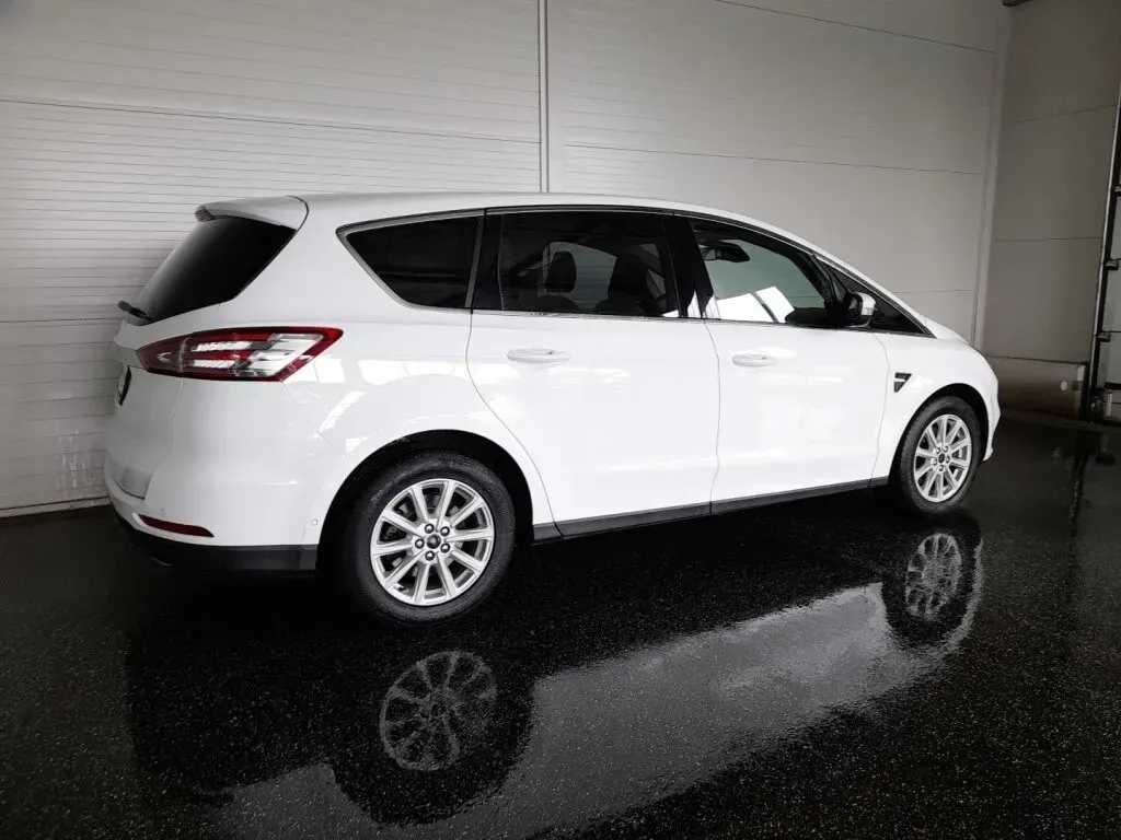 Ford S-Max 2018 photo 2