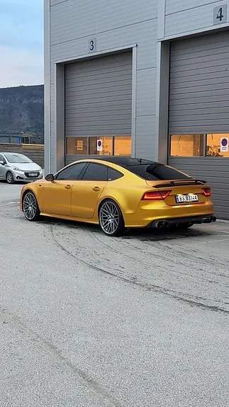 Audi A7 2011 photo 2