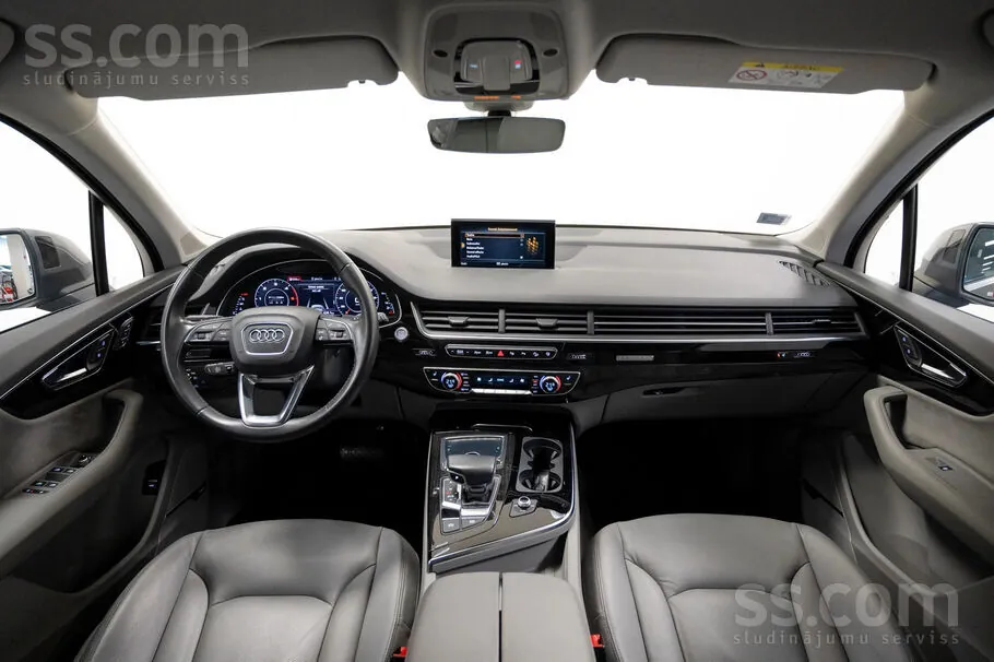 Audi Q7 2016 photo 3