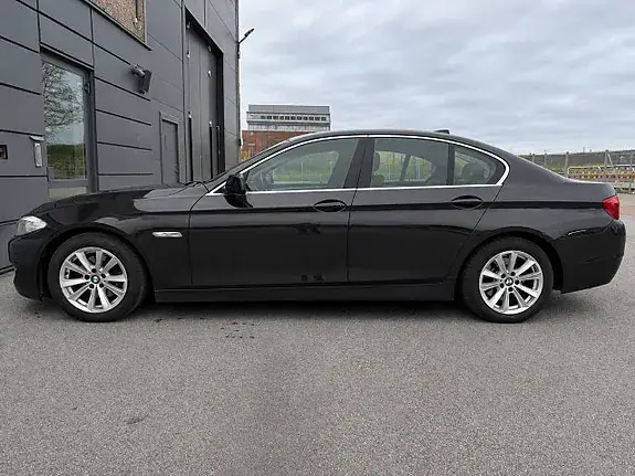 BMW 520D 2011 photo 4