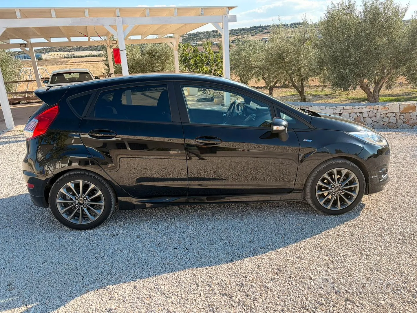 Ford Fiesta 2017 photo 3