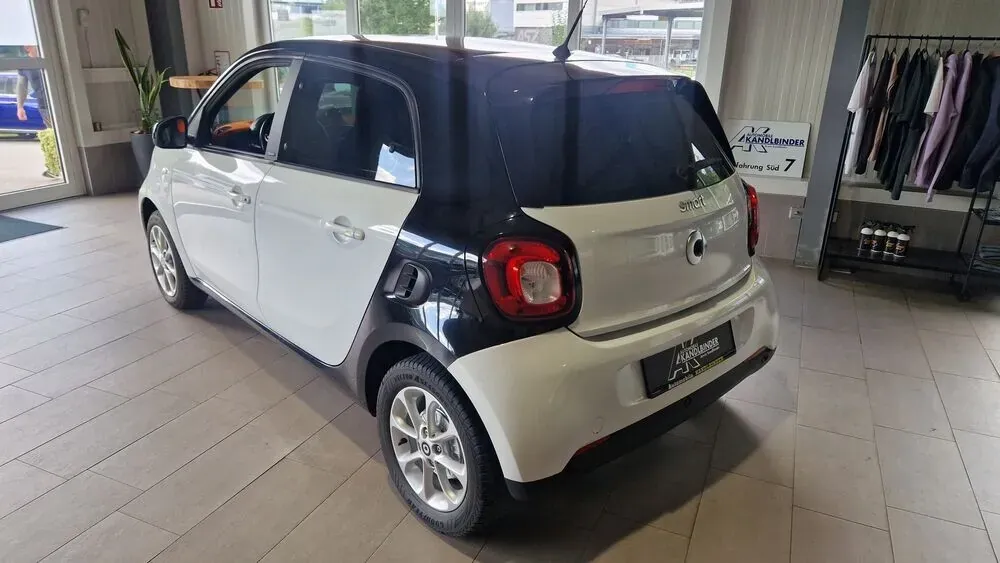Smart Forfour 2015 photo 3