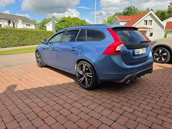 Volvo V60 2014 photo 3