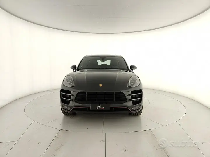 Porsche Macan 2018 photo 2