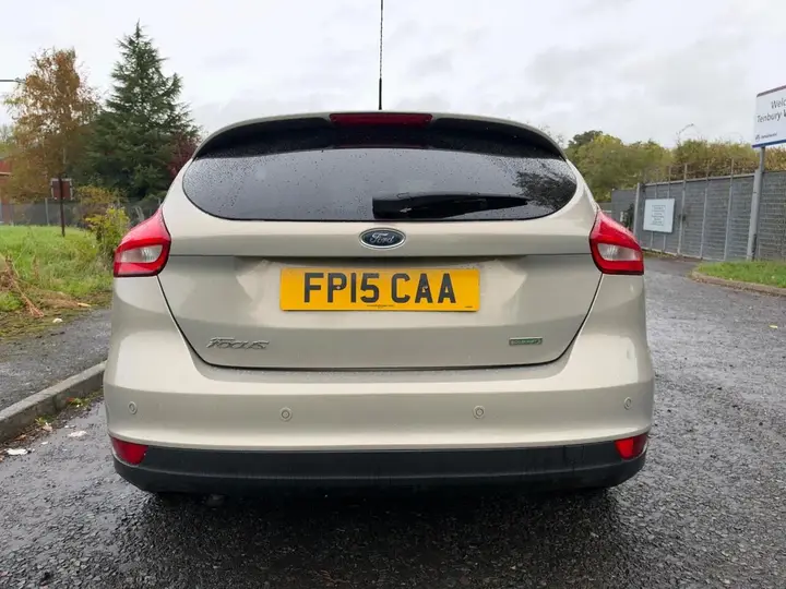 Ford Focus 2015 photo 4