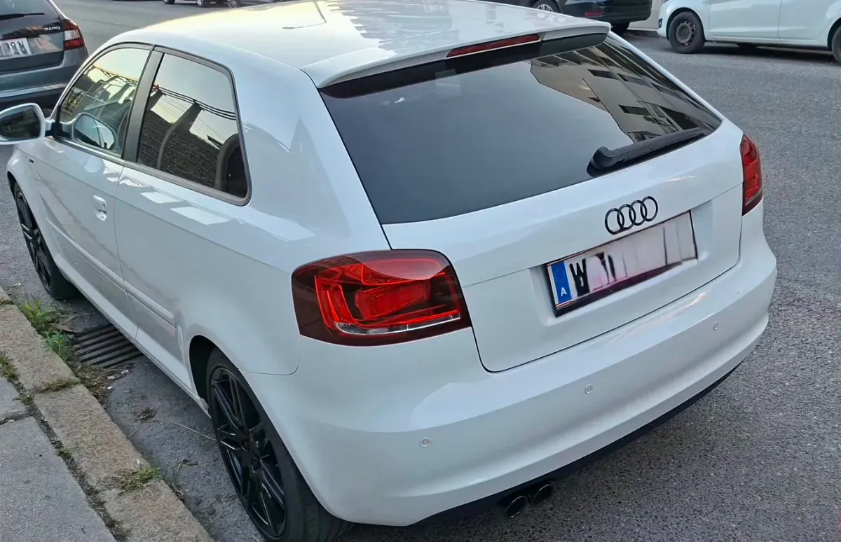 Audi A3 2009 photo 2