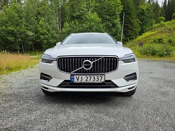 Volvo Xc60 2021 photo 2