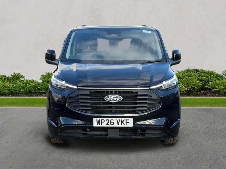 Ford Transit Custom 2026 photo 2