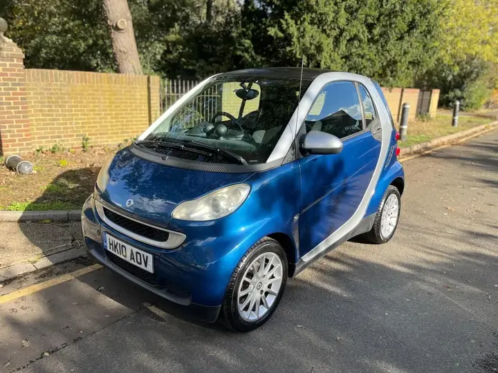 Smart Fortwo 2010 photo 3