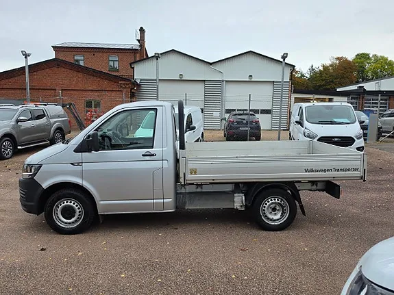 Volkswagen Transporter 2018 photo 2