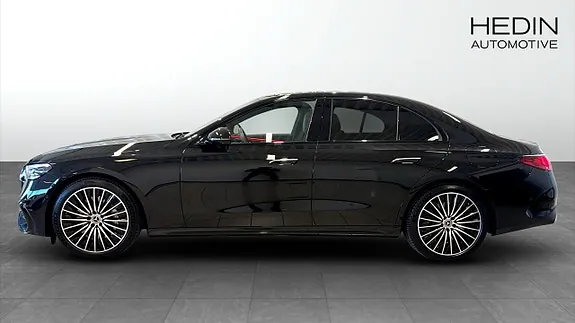 Mercedes-Benz E300 De 2026 photo 3