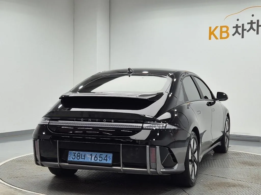 Hyundai Ioniq 6 2025 photo 3