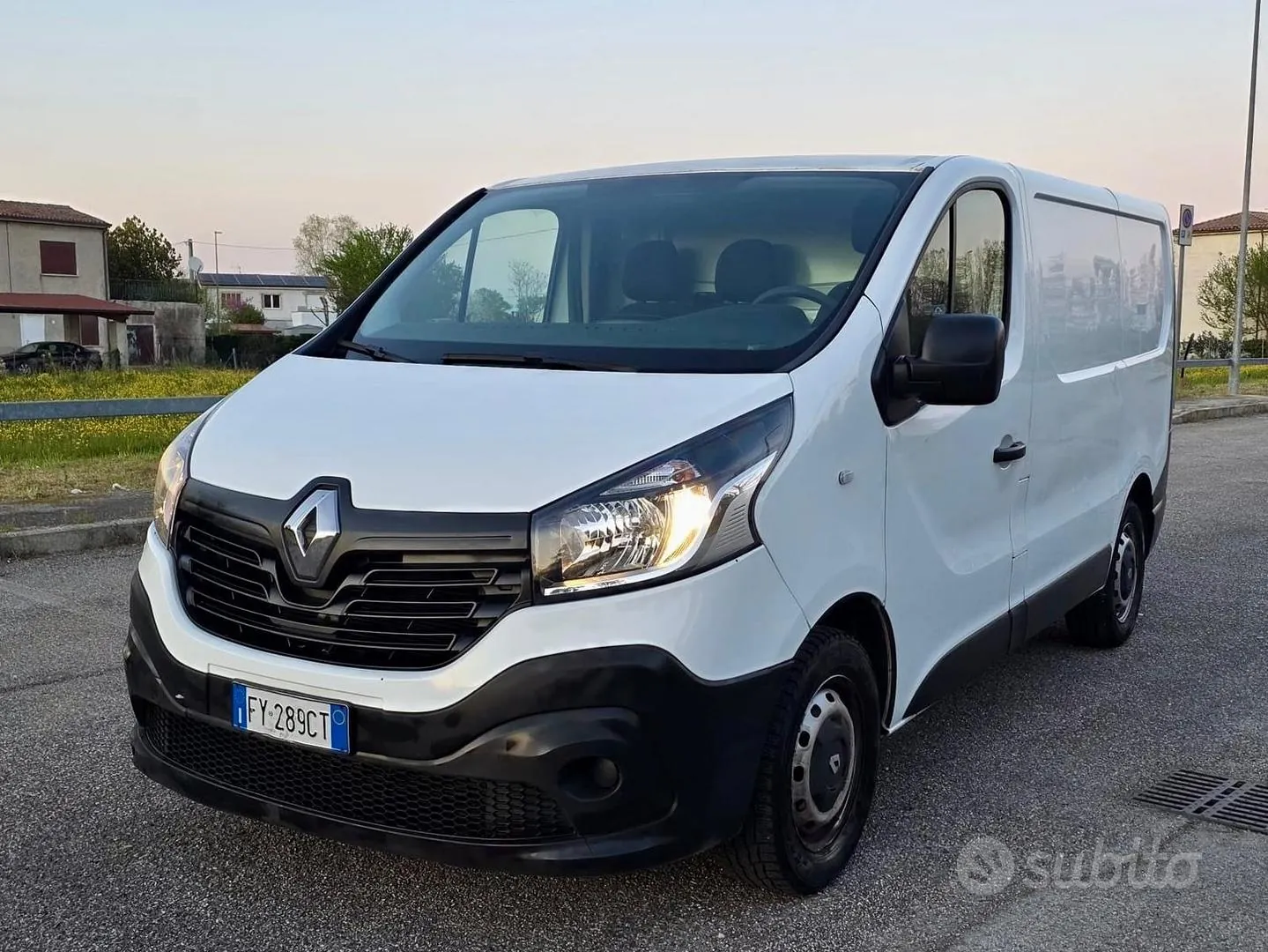 Renault Trafic 2019 photo 2
