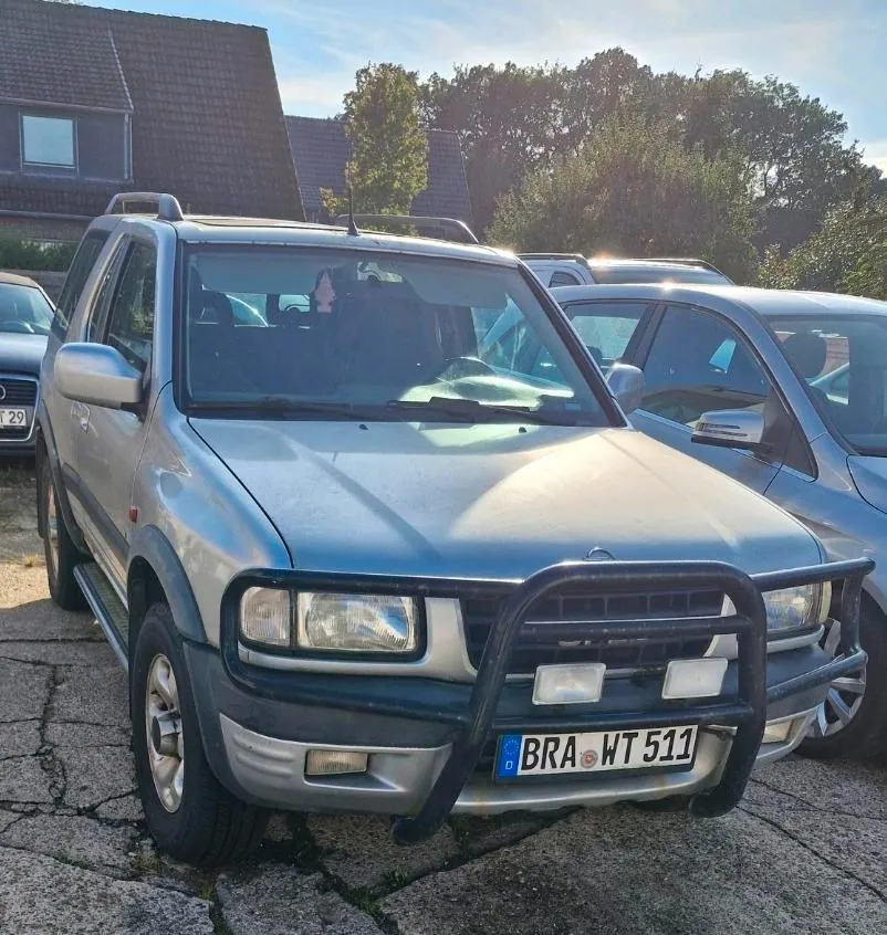 Opel Frontera