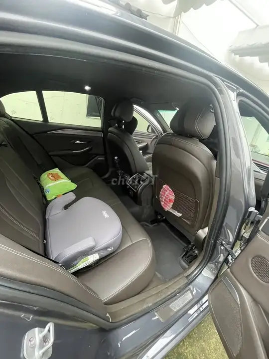 Vinfast Lux A2.0