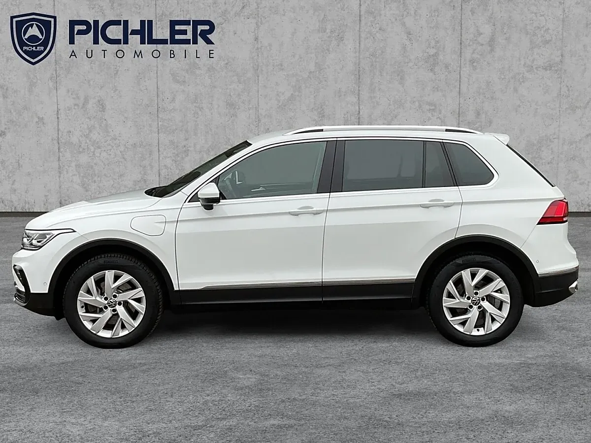 Volkswagen Tiguan 2022 photo 3