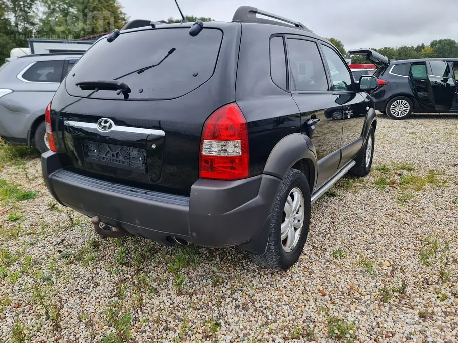 Hyundai Tucson 2006 photo 3
