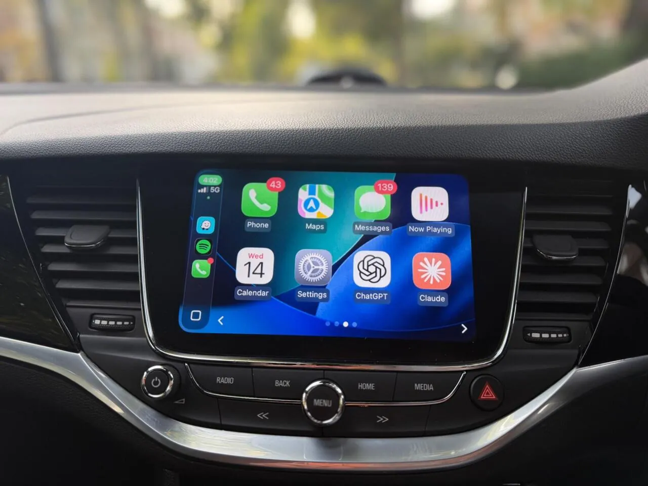 Vauxhall Astra 2016 photo 3