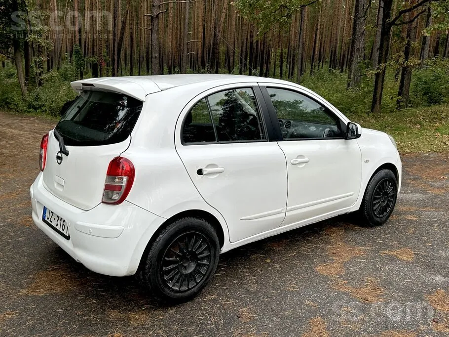 Nissan Micra 2012 photo 5